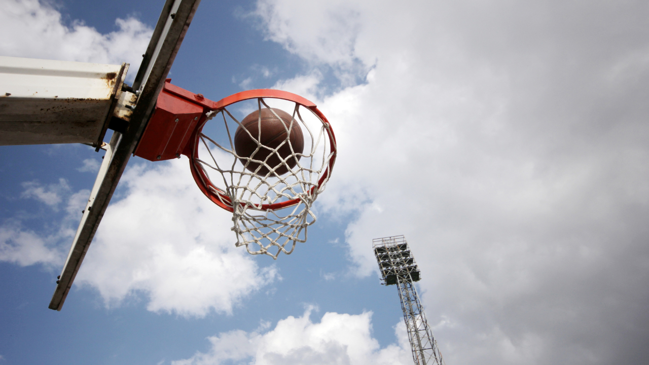 Assistir NBA pelo Celular | Baixe os Melhores Aplicativos